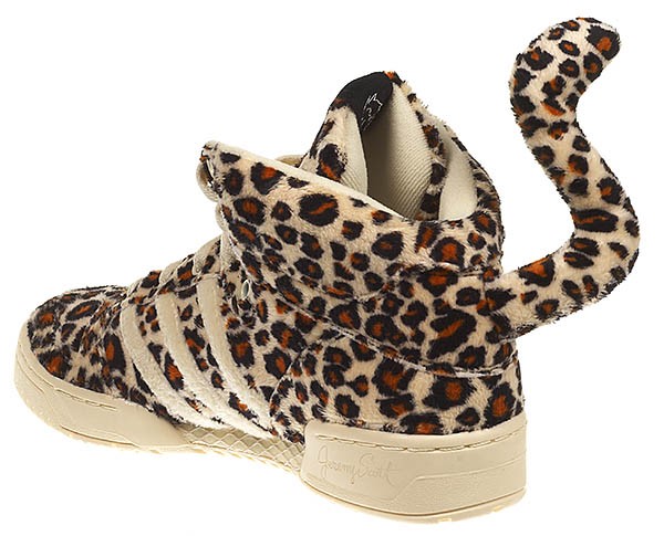basket adidas leopard avec queue,Nouveau elegant Jeremy Scott X Leopard  Adidas Originals Avec La Queue