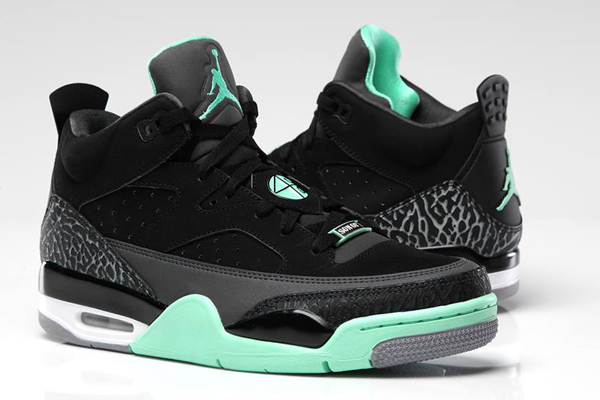 Air Jordan Son Of Mars Low Green Glow - Le Site de la Sneaker
