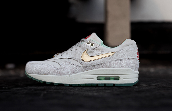 nike wmns air max 1 year of the horse 1