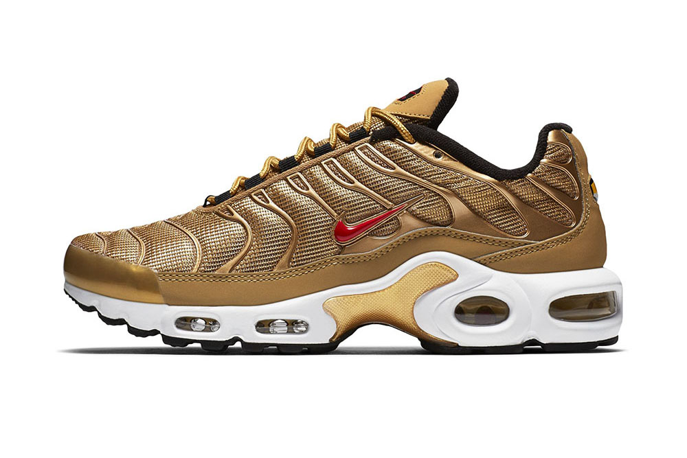 nike air max tn white and gold