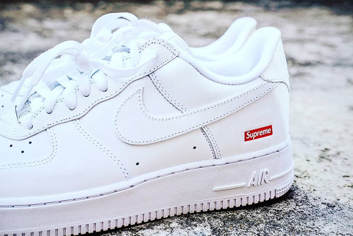 x supreme air force 1 sneakers