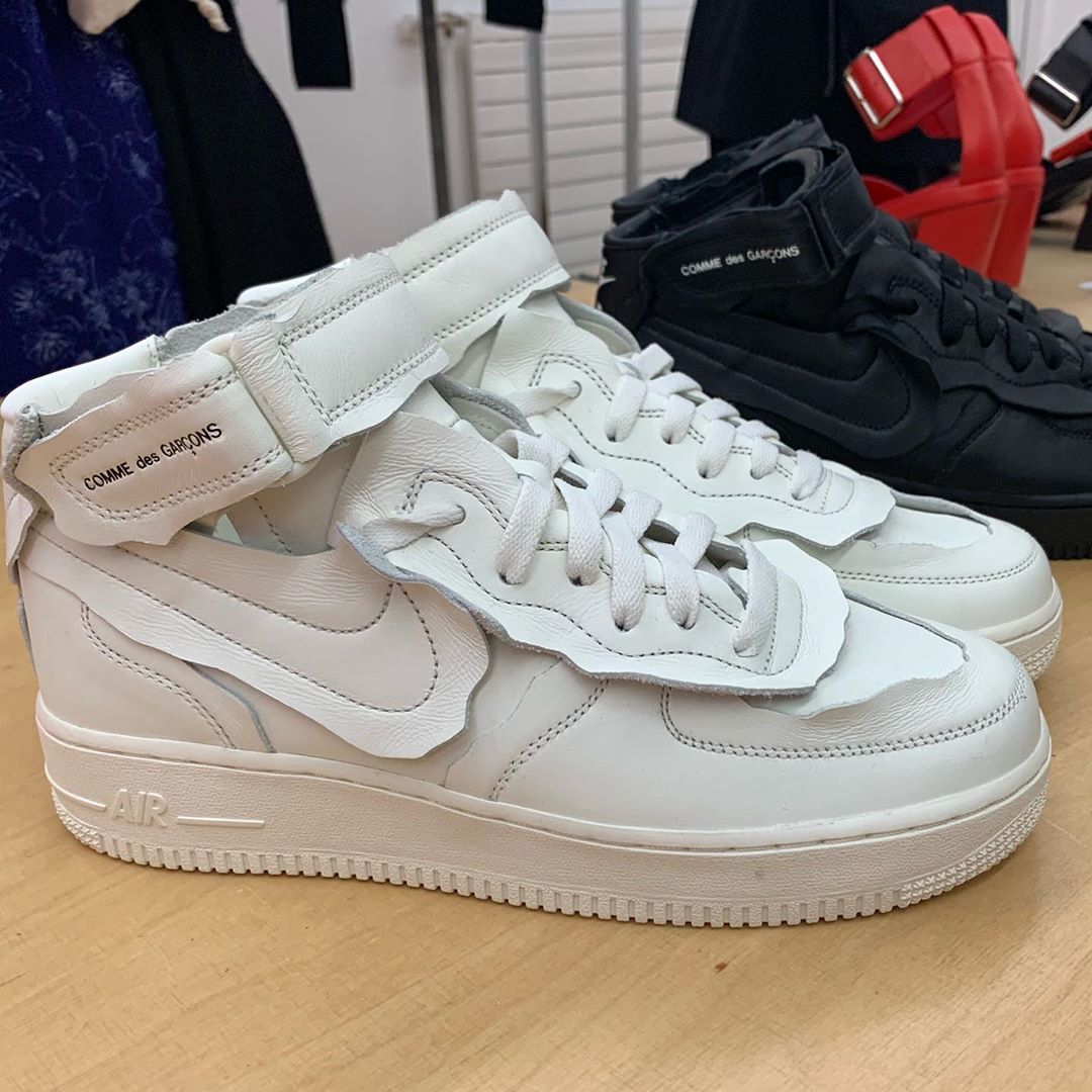 Nike Air Force 1 Mid White 