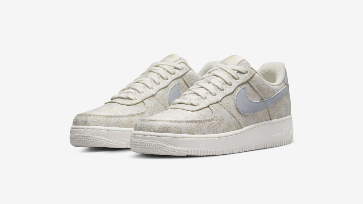 preview nike air force 1 low gold embroidery dr6402 900 banner