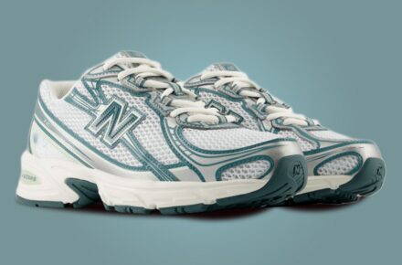 New Balance 850 sneakers in blue